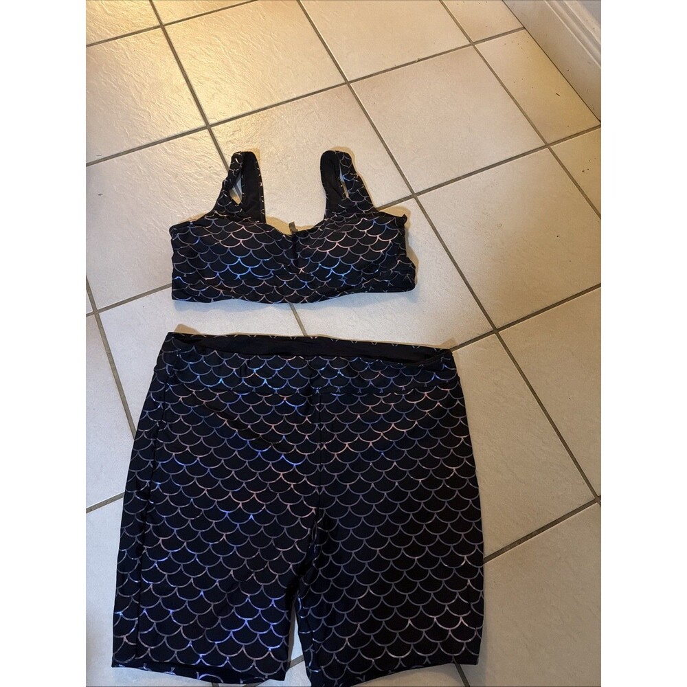 Torrid Women's Mermaid Swim 2 Piece Shorts /Top Size 3 Bottoms 4